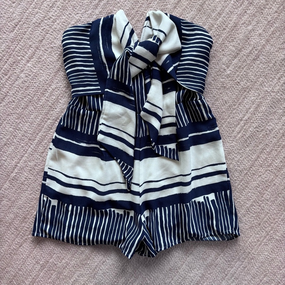 Lulu's Navy & White Strapless Tie-Front Romper